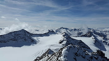 zasněžené hory, stelvio, horské vrcholy, panoramatický výhled, obrovská modrá obloha, alpské krajiny, zimní scenérie, vysoká nadmořská výška, zasněžené vrcholky, Přírodní krásy, pohoří