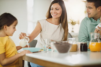 familie, morgenmad, bord, køkken, barn, far, han-, mand, spise, skål, morgen