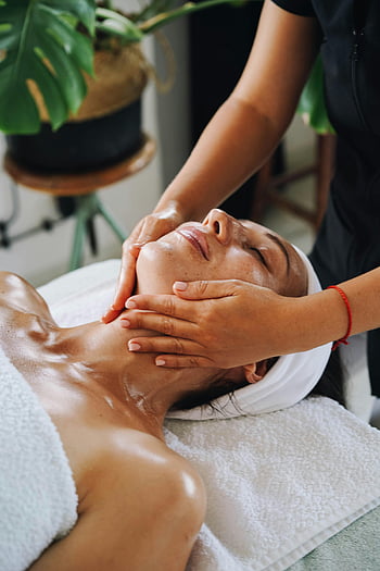 Yüz Masajı, kaplıca tedavisi, gevşeme, Sağlık, Kadın, yatıştırıcı, cilt bakımı, güzellik terapisi, yüz bakımı, masaj terapisti, spa rahatlaması