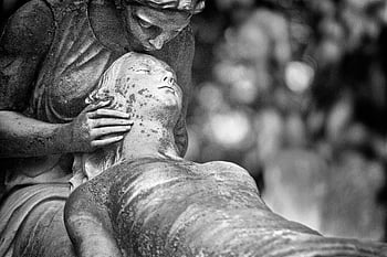 monochrome photo, statue, black and white, cemetery sculpture, deep emotion, spirituality, cemetery art, stone statue, emotional statue, spiritual art, black and white statue