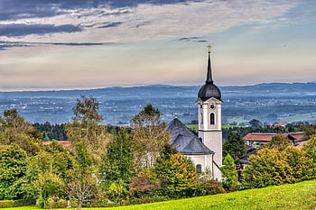 kostel, zvonice, věž, kostelní věž, budova, architektura, sakrální architektura, město, vesnice, stromy, pole