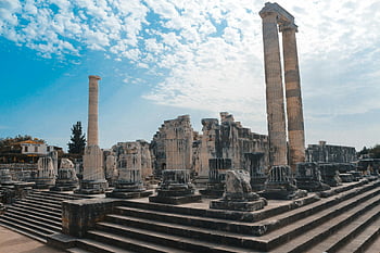 Ruins of the Temple of Apollo, Didyma, historical landmark, ancient ruins, Temple of Apollo, Didyma ruins, historical site, ancient architecture, Greek ruins, Apollo temple, breathtaking ruins