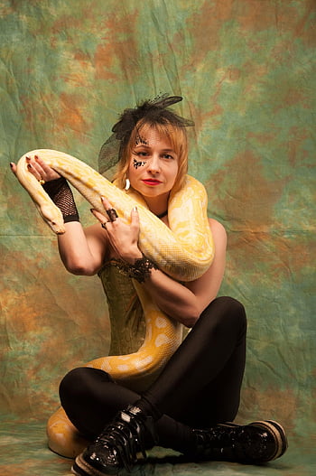 snake, performance, albino, python, terrarium, animals, young Woman, woman, portrait, reptile, exotic