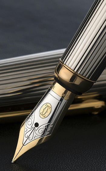 zlaté plnicí pero, stříbrné plnicí pero, Luxusní plnicí pero, PEN NIB, Podrobná fotografie, elegantní design, špičkový psací nástroj, Zlaté a stříbrné pero, Detailní obrázek pera, Pen řemeslo, detail pera