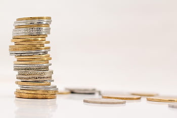 Münzen, Geld, gestapelt, indische Rupien, Währung, Finanzen, Ersparnisse, weiße Hand, 500 Rs Capsulem, Füllformular, Hand