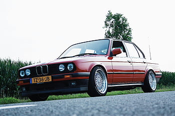 sedan, vintage auto, klassiek ontwerp, landelijke wegkant, grijze betonweg, rode auto, geparkeerde auto, vintage rode auto, klassieke auto, landelijke weg, auto ontwerp