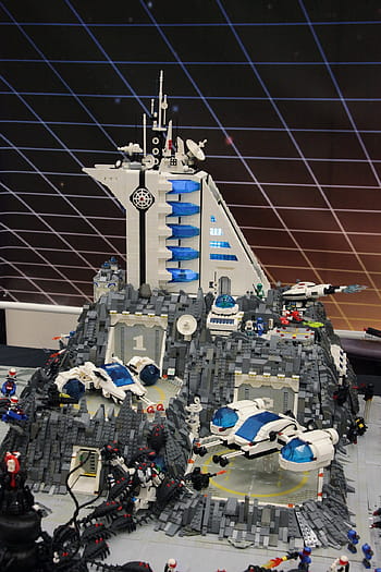 Lego, convention, BrickCon, BrickCon 2016, spaceship, space station, minifigures, vehicles, sci-fi, construction, display