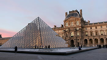 muzeum Louvre, Paříž, Francie, žaluzie pyramida, historické muzeum, západ slunce, kultovní mezník, Pařížské atrakce, francouzská kultura, evropské umění, fasáda muzea