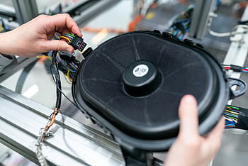 inženýr, inženýrství, elektroinženýr, elektrotechnika, dílna, mluvčí, elektronika, vozy, automobil, automobilového průmyslu, vozidlo