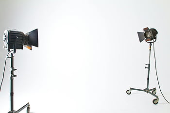 studio světla, Prázdné studio, fotografické vybavení, Nastavení osvětlení, Profesionální osvětlení, studiové fotografie, lehké stojany, bílé pozadí, fotografické studio, osvětlovací zařízení, Nastavení studia