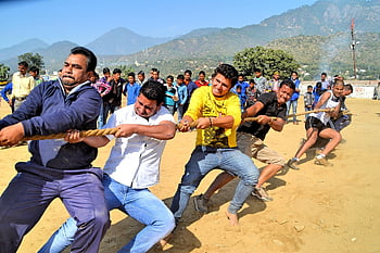 tug Of War, game, rope Pulling, people, pull, pulling, tugging, team, group, men, adults