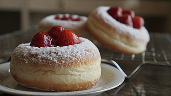 โดนัท, อาหาร, ขนม, ขนมขบเคี้ยว, ขนมปิ้ง, ลูกกวาด, สตรอเบอร์รี่, รักษา, หวาน, รสอร่อย, อร่อย