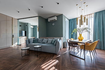 Sampatico soggiorno, arredamento minimalista, soggiorno moderno, arredamento elegante, divano accogliente, Elegante sala da pranzo, pavimento di legno, Interni contemporanei, interior design, Home decor, spazio vitale