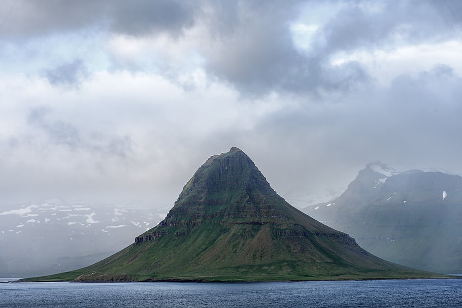 Kirkjufell Mountain, Grundarfjörður, Iceland, 2018, cruise, d750, landscape, nature, clouds, water