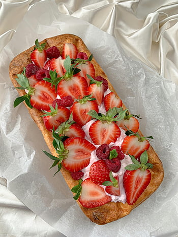 sliced strawberries, brown bread, berry-topped cake, fresh strawberries, raspberries, silk background, delicious dessert, fruit cake, strawberry cake, raspberry cake, baked goods