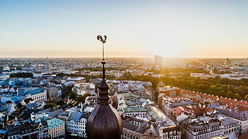 Luftaufnahme, riga, Lettland, Sonnenaufgang, historisches Stadtbild, Horizont, Hochwinkelfotografie, Dorf, Stadtblick, städtische Landschaft, Morgenlicht