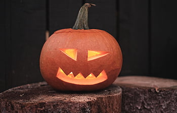 předvečer Všech svatých, dýně, Haloweenská dýně, Halloween lucerna, vyřezávané dýně, halloween dekorace, halloween výzdoba