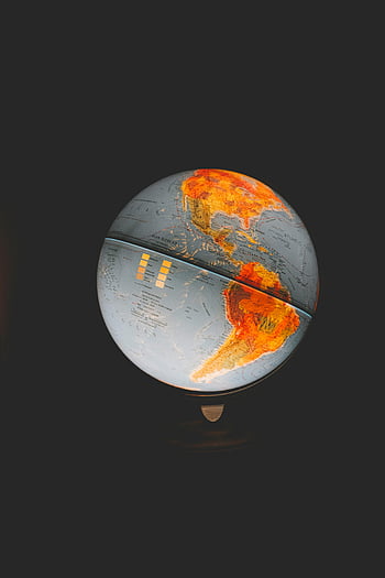 Osvětlená glóbus, temná místnost, kontinentech, osvětlení zeměkoule, tmavé pozadí, mapa světa, osvětlené kontinenty, Globe Showcase, design zeměkoule, koule umění, fotografie zeměkoule