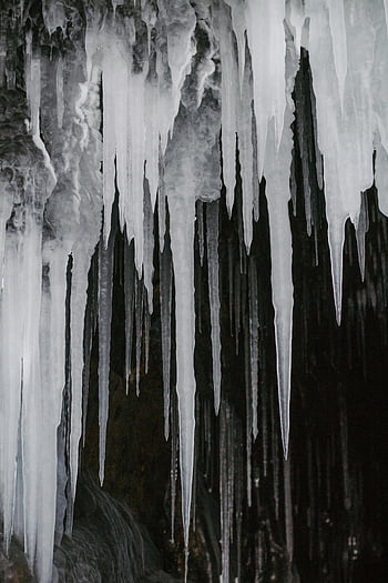 icicles, mağara oluşumu, kış mağarası, keskin buz sarkıtları, yakın çekim buz sarkıtları, karanlık mağara, soğuk mağara, Icikle Oluşumu, mağara buz sarkıtları, kış buz sarkıtları, iç mağara