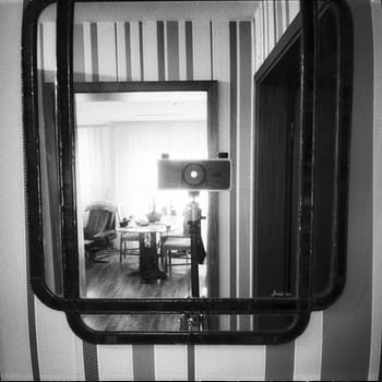 dírka, selfie, Ondu, 6x12, Multiformant, Fotoaparát, kodak, tri-x, 400, rodinal, zrcadlo