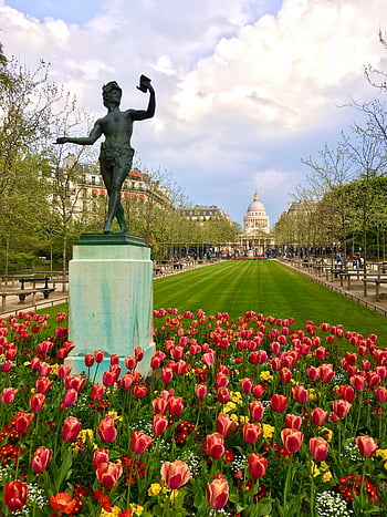 jardin du luxembourg, Paříž, Francie, lucemburské zahrady, socha, Kvetoucí tulipány, zatažená obloha, panteon, jarní květiny, výhled do zahrady, venkovní scenérie