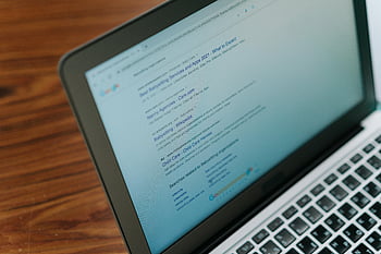 Πρόγραμμα περιήγησης Google, ΦΟΡΗΤΟΣ ΥΠΟΛΟΓΙΣΤΗΣ, σελίδα μηχανής αναζήτησης, κοντινή προβολή, οθόνη υπολογιστή, ιστοσελίδα, online αναζήτηση, ψηφιακή οθόνη, περιήγηση στο διαδίκτυο, τεχνολογία, πληκτρολόγιο