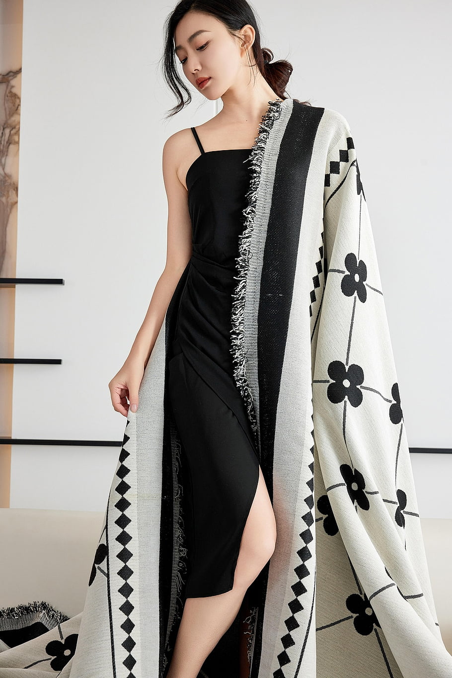 žena, móda, šaty, krása, portrét, Modelka, póza, moderní, hod, gauč, nábytek