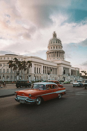 klasické auto, el capitolio, Havana, kuba, dramatická obloha, historické budovy, palmy, ročník vozidla, městské scény, cíl cesty, architektonické mezník