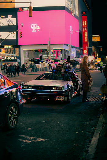DeLorean DMC, klasické auto, ulice, noční scénu, městská energie, živá scéna, Rušná ulice, noční fotografie, Automobiloví nadšenci, delorean, dmc