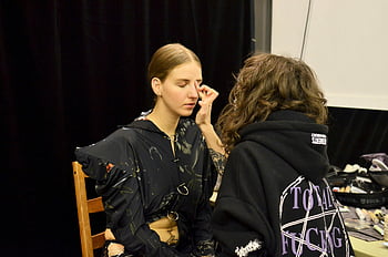 makeup artist, model, studio, cosmetics, fashion preparation, applying makeup, backstage, beauty, professional makeup, fashion industry, photo shoot