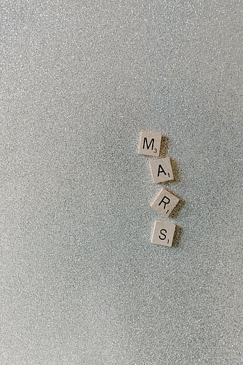Άρης, πλακάκια scrabble, επιφάνεια λάμψης, κατακόρυφη ευθυγράμμιση, Άρης γραμμένος, σπάνια γράμματα, υφή φόντου, λέξη Άρη, πλακάκια παιχνιδιών, επιφανειακή επιφάνεια, Κείμενο του Άρη