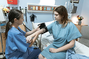 infermiera, pressione sanguigna, paziente, stanza d'ospedale, assistenza sanitaria, cure mediche, Operatore sanitario, cura del paziente, attrezzatura medica, impostazione sanitaria, cura infermieristica