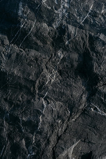 dunkler Felsen, Nahansicht, strukturierte Oberfläche, natürliche Muster, detaillierte Ansicht, felsige Oberfläche, dunkler Rocky, Nahaufnahmen, natürliche Texturen, Fels Textur, dunkle Oberfläche