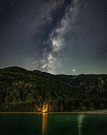 天の川、 銀河、 山、 湖、 森の山、 夜空、 オーストリア、 穏やかな風景、 星が輝く夜、 自然写真、 天の川写真