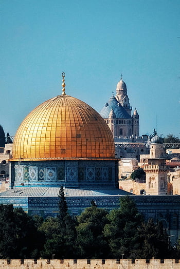 Dome of the Rock, Old City of Jerusalem, skyline, iconic, clear blue sky, golden dome, historic architecture, religious site, Middle East, travel destination, ancient city