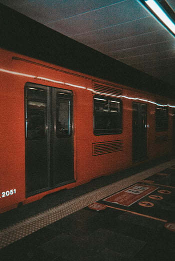 metropolitana, città del Messico, trasporto urbano, cdmx, treno arancione, stazione, trasporto pubblico, la metropolitana, treno urbano, piattaforma ferroviaria