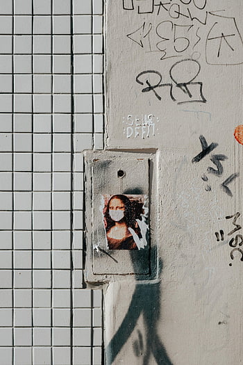 mona lisa, maska, miejskie graffiti, kafelkowa ściana, graffitied ściana, Sztuka uliczna, Sztuka publiczna, sztuka ścienna, Sztuka współczesna, kultura uliczna, kultura miejska