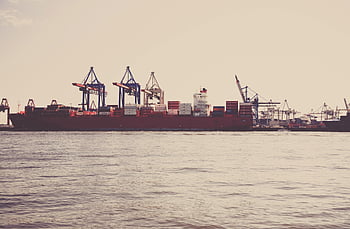 statek towarowy, opakowanie transportowe, port morski, kontenerowiec, transport morski, Fracht morski, terminal portowy, transport towarowy, Handel globalny, Port przemysłowy, czyste Niebo