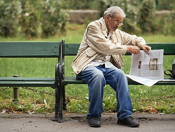 uomo anziano, lettura, parco, panchina del parco, seduta, giornale, vecchio uomo