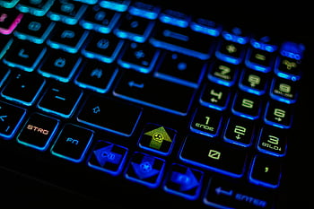 RGBゲームキーボード、 照らされたキーボード、 鮮やかな色、 モダンデザイン、 バックライト付きキーボード、 閉じる、 ゲームアクセサリー、 カラフルな照明、 キーボードのデザイン、 ゲーム設定、 RGBライト