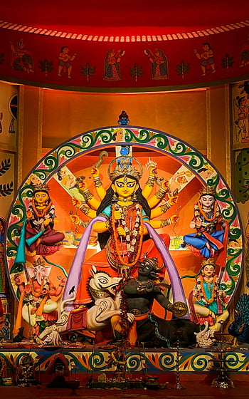 durga puja, 힌두 여신 두르가, 전통 힌두 예술, 다채로운 우상, 축제 설정, 두르가 동상, 힌두 상징, Durga 축제, Durga 우상, 힌두교 신, Durga Puja 축하