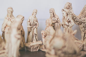 születési jelenet, Vallási figurák, sekély fókuszfotózás, karácsonyi történet, bonyolult figurák, elmosódott háttér, Születési karakterek, vallási művészet, Karácsonyi dekoráció, születési kijelző, vallási szimbólumok