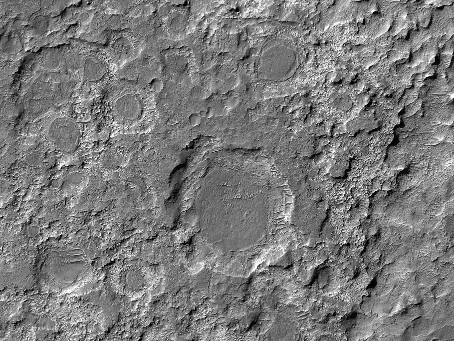 Mars, krátery, tmavé skvrny, světlý materiál, Erozivní síly, větrná eroze, výšce, univerzitě v arizoně, geologie, krajina, Věda
