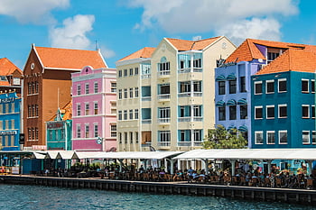willemstad, curacao, barevné budovy, nábřeží, holandská koloniální architektura, vícebarevné domy, karibský, koloniální styl, zářivé barvy, pohled na přístav, tropické architektury