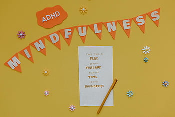 adhd, tankefullhet, mental helse bevissthet, kreativ plakat, ADHD -bevissthet, Mindfulness -praksis, mental Helse, kreativ design, mental velvære, ADHD-støtte, mindfulness-tips