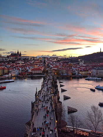 praga, natura, ponte di Carlo, persone, ponte, vista della città, vecchia città, turisti, turismo, tramonto, Europa