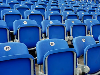 chaises arène bleu, sièges en plastique bleu, sièges de stade, sièges numérotés, tribune vide, sièges bleus, sièges alignés, Rangées de sièges, chaises bleues, chaises numérotées
