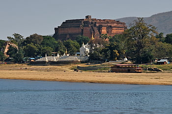 dalle rive dell'irrawaddy, pagoda pathodawgyi, mingun, birmania, sul fiume, Irrawaddy, mandalay, pagoda, tempio, paesaggio, viaggio