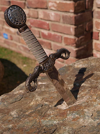 meč, král Artur, legenda, excalibur, starožitné zbraně, kámen, historický, mytologie