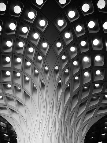 Geometrická architektura, futuristický design, moderní architektura, Černý a bílý, osvětlené vzory, geometrické vzory, architektonický design, abstraktní architektura, současná architektura, architektonická fotografie, geometrické tvary